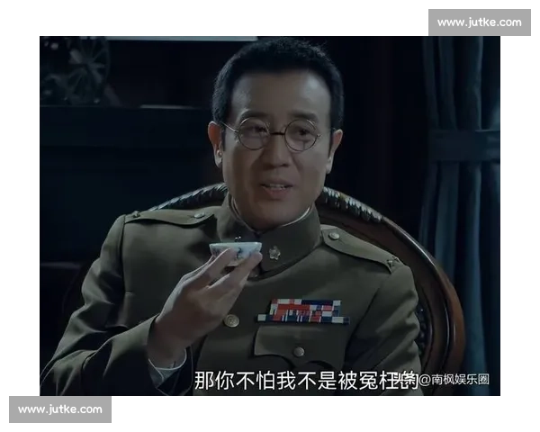 以卡哈比vs巅峰对决为核心解析格斗传奇与时代碰撞背后的荣耀与宿命